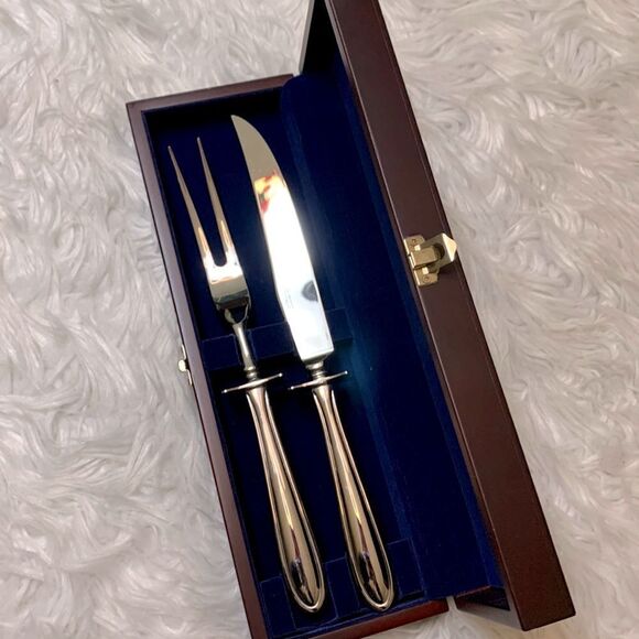 HAMPTON Silversmith stainless carving set in wooden lined case - Picture 2 of 7